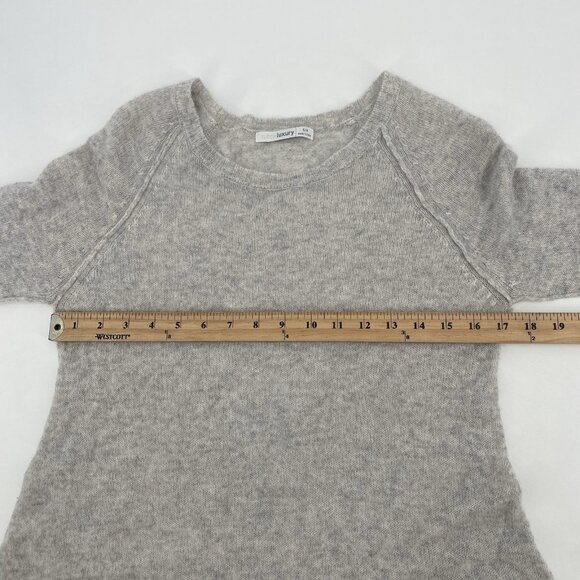 SUBTLE LUXURY Women’s Size S/M Pullover 100% Cashmere Asymmetric Light Gray - Picture 3 of 9